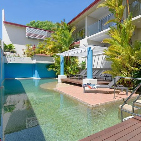 Macrossan House Boutique Holiday Apartments Port Douglas Eksteriør billede