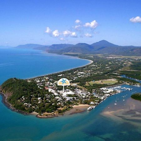 Macrossan House Boutique Holiday Apartments Port Douglas Eksteriør billede