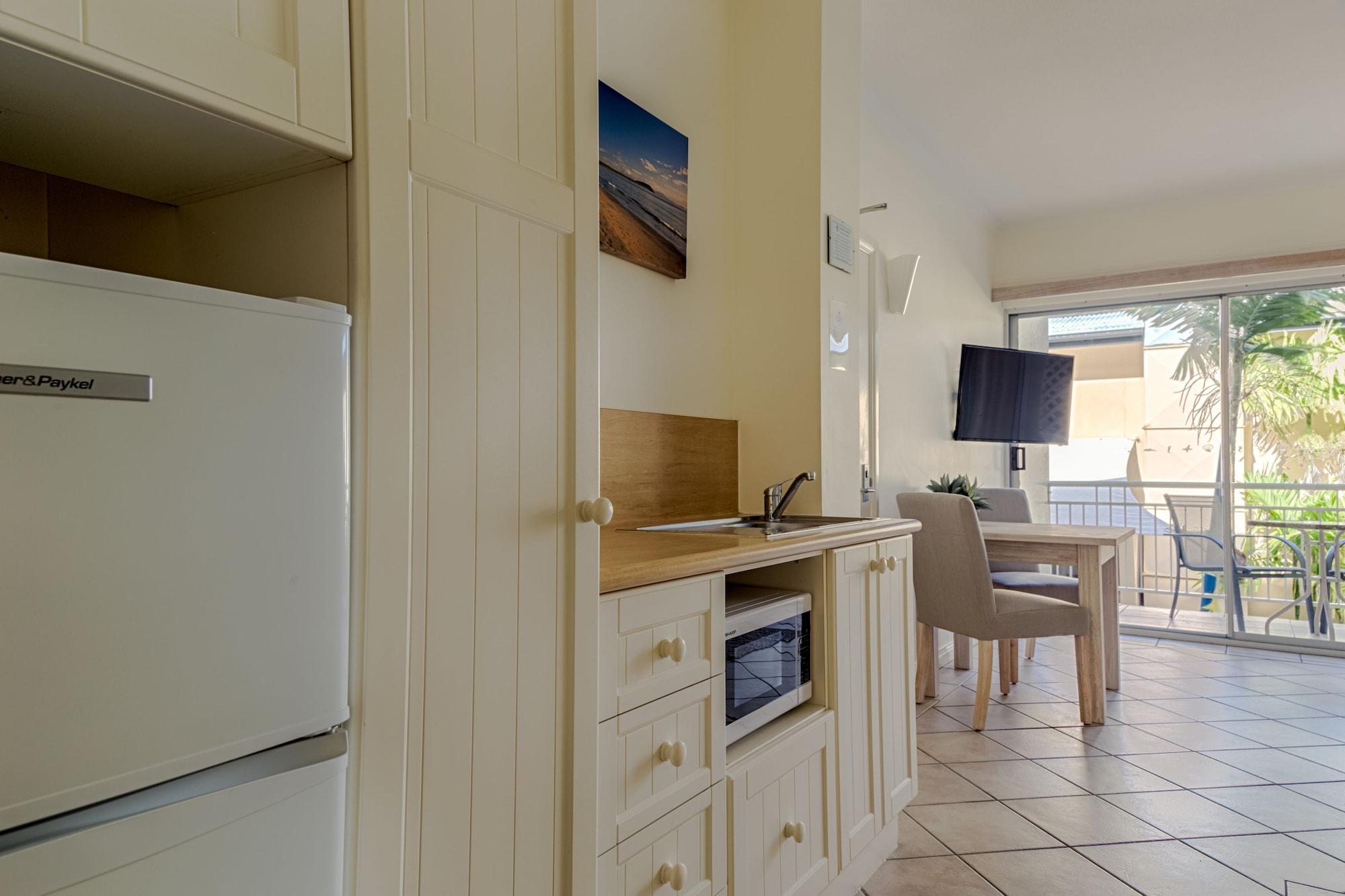 Macrossan House Boutique Holiday Apartments Port Douglas Eksteriør billede