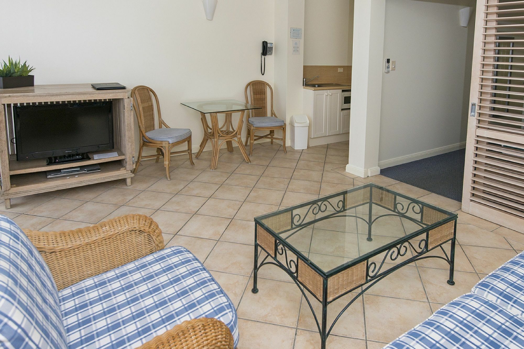 Macrossan House Boutique Holiday Apartments Port Douglas Eksteriør billede